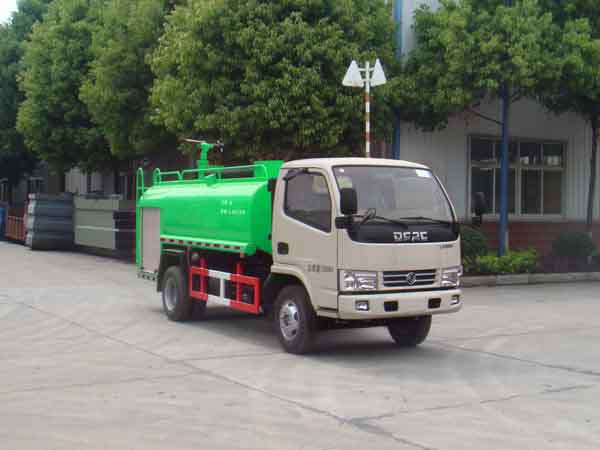 3-5吨东风多利卡3300型绿化消防洒水车